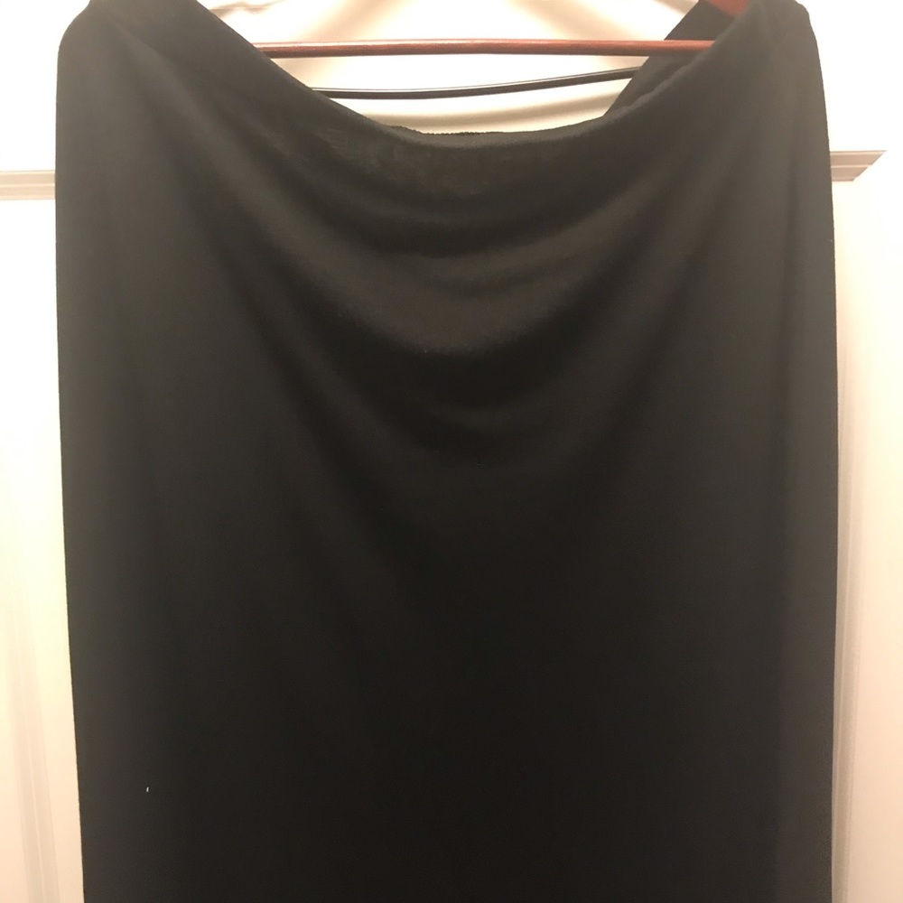Long Black knit pencil skirt